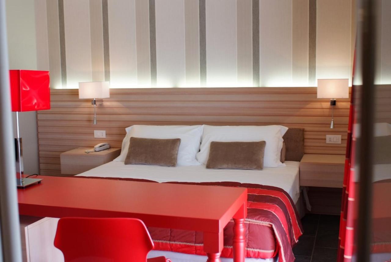 El Homs Palace Hotel 4*